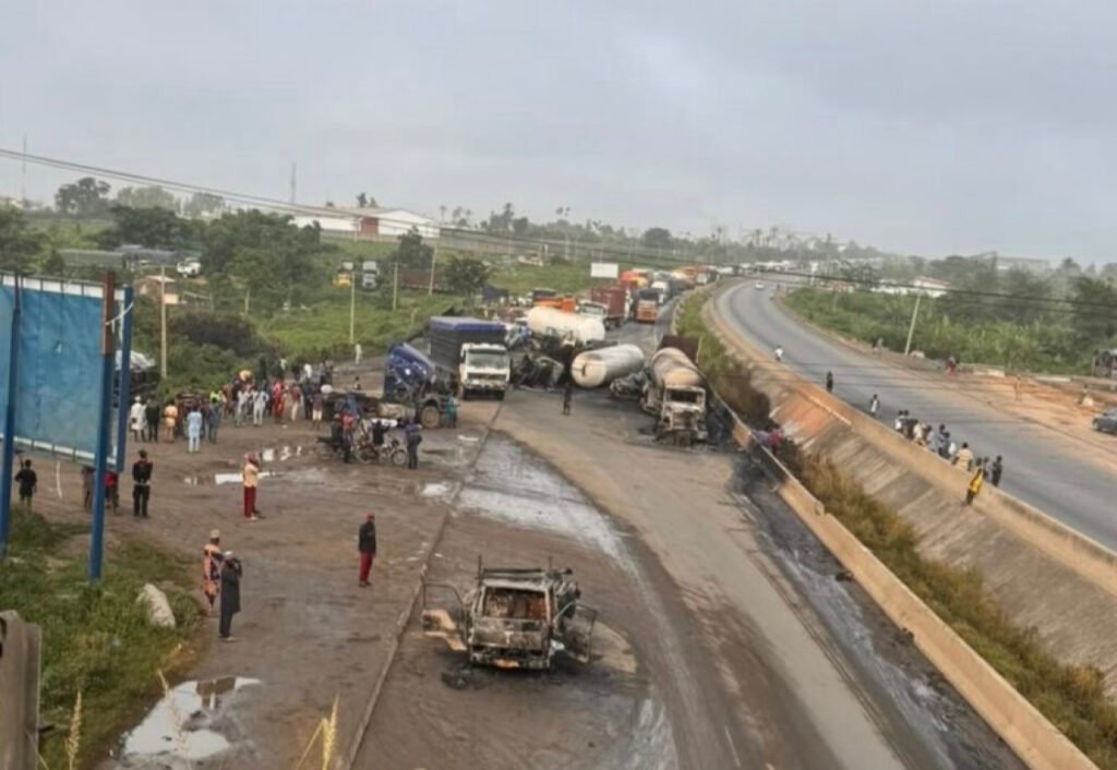 Six Lose Their Lives, Several Stranded in Multi-Vehicle Accident at Ibadan Toll Gate